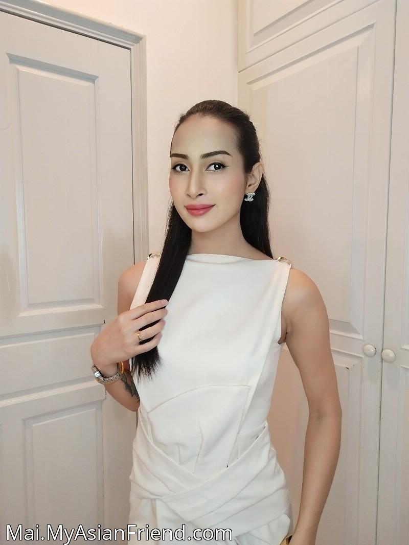 Mai's personal blog photo 1 added Saturday the 22nd of November 2025